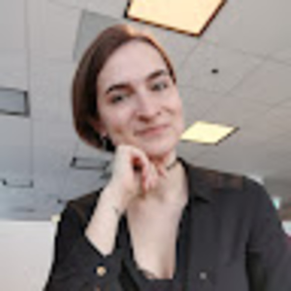 Meet your Posher, Jessica - Picture 1 of 1